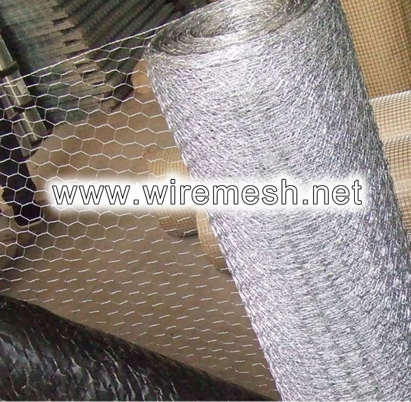 Chicken Wire Rolls Manufactured from Galv. Mild Steel